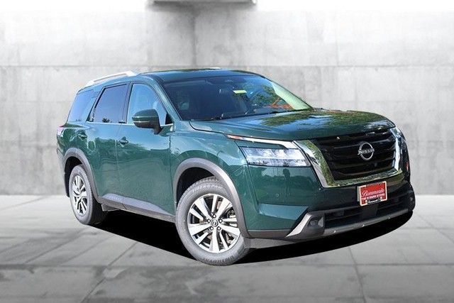 Certified 2022 Nissan Pathfinder SL w/ Cargo Package AWD/4WD image 2
