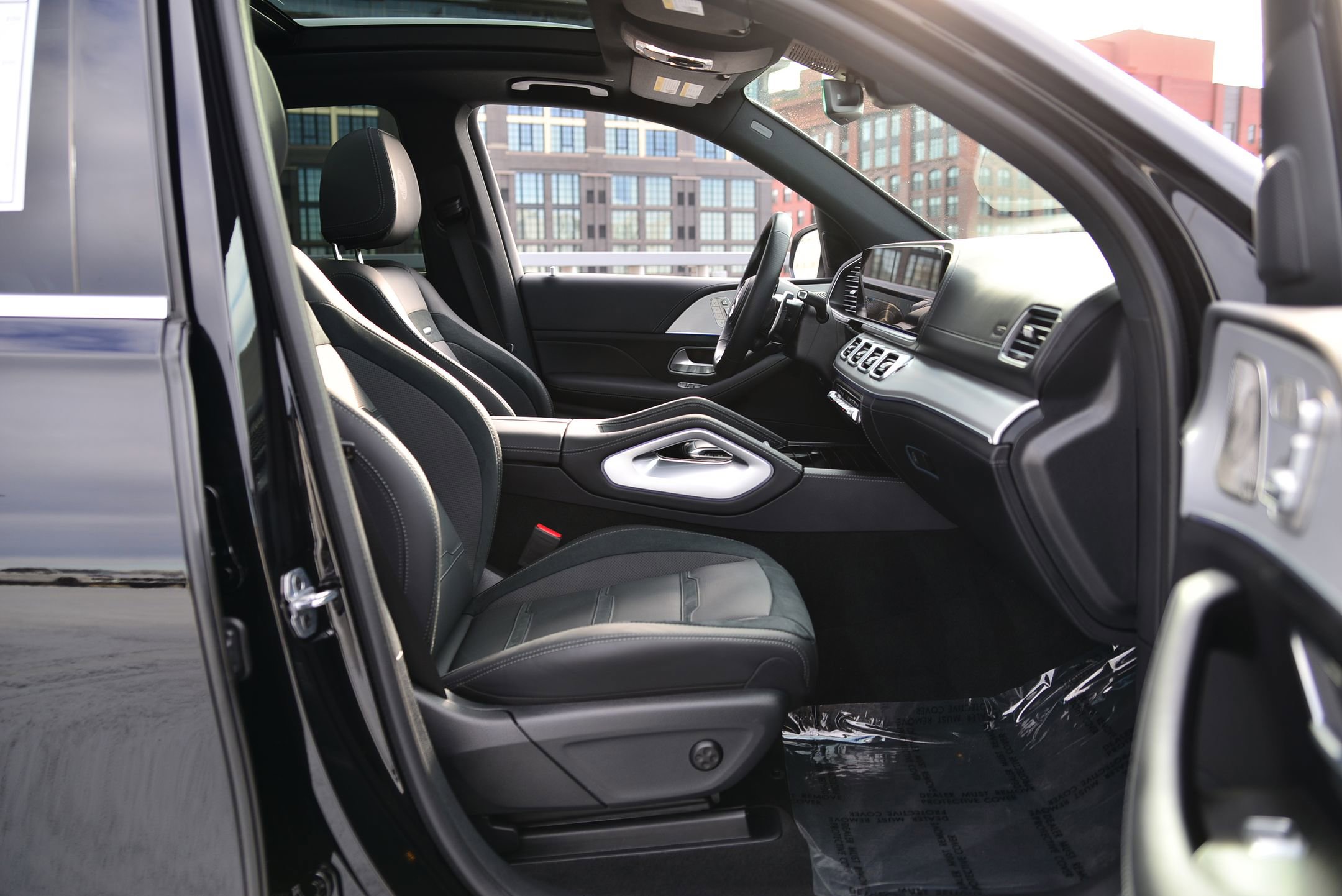 Used 2025 Mercedes-Benz GLE 53 AMG 4MATIC image 22