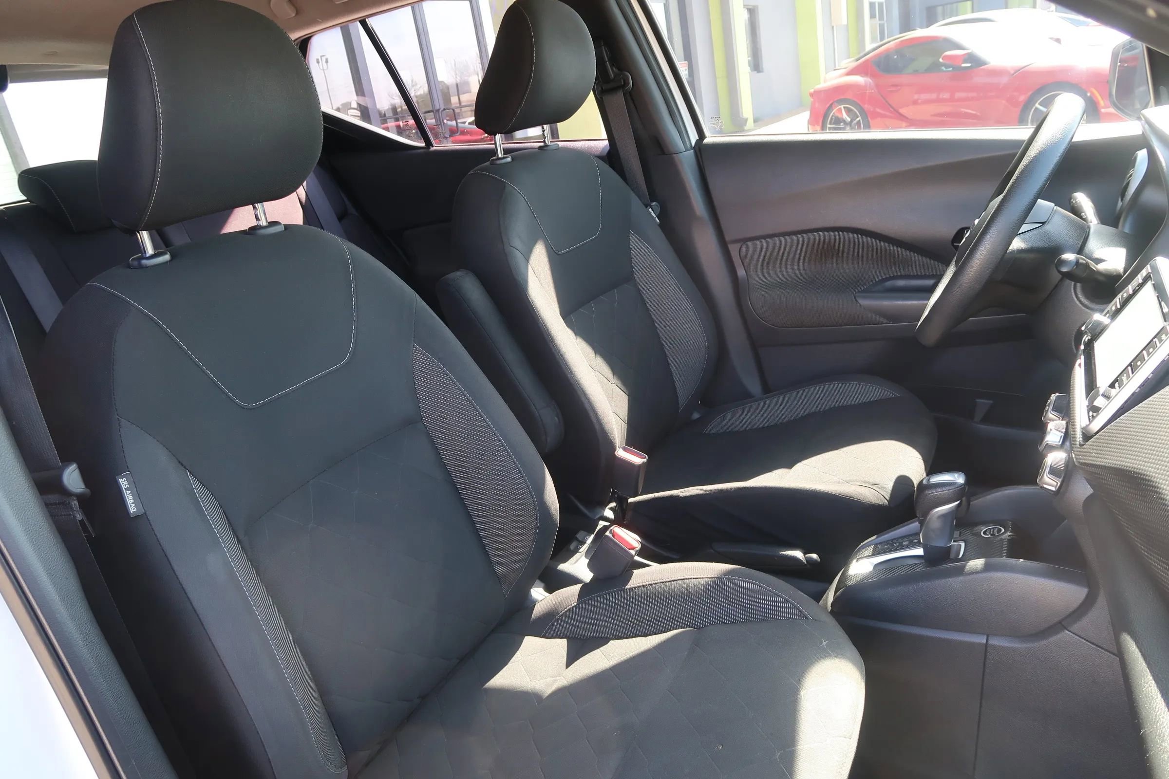 Used 2020 Nissan Kicks S FWD image 27