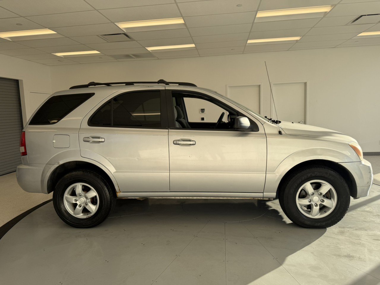 Used 2006 Kia Sorento LX image 8