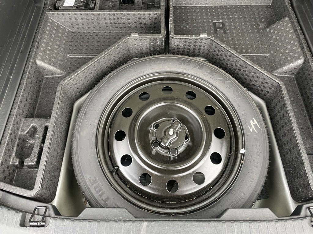 Used 2023 Ford Edge SEL image 32