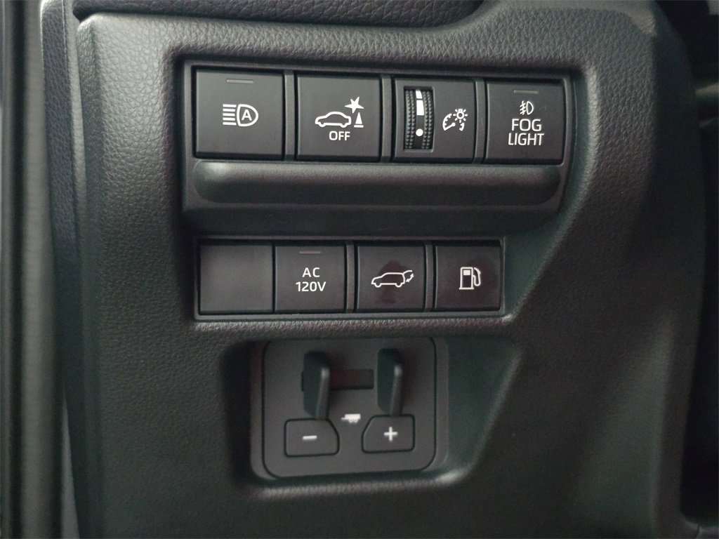 Used 2024 Toyota Land Cruiser image 27