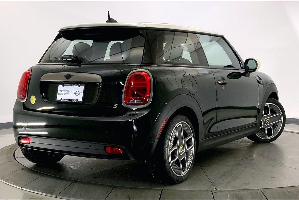 Used 2024 MINI Cooper SE w/ MINI Resolute Edition FWD image 12