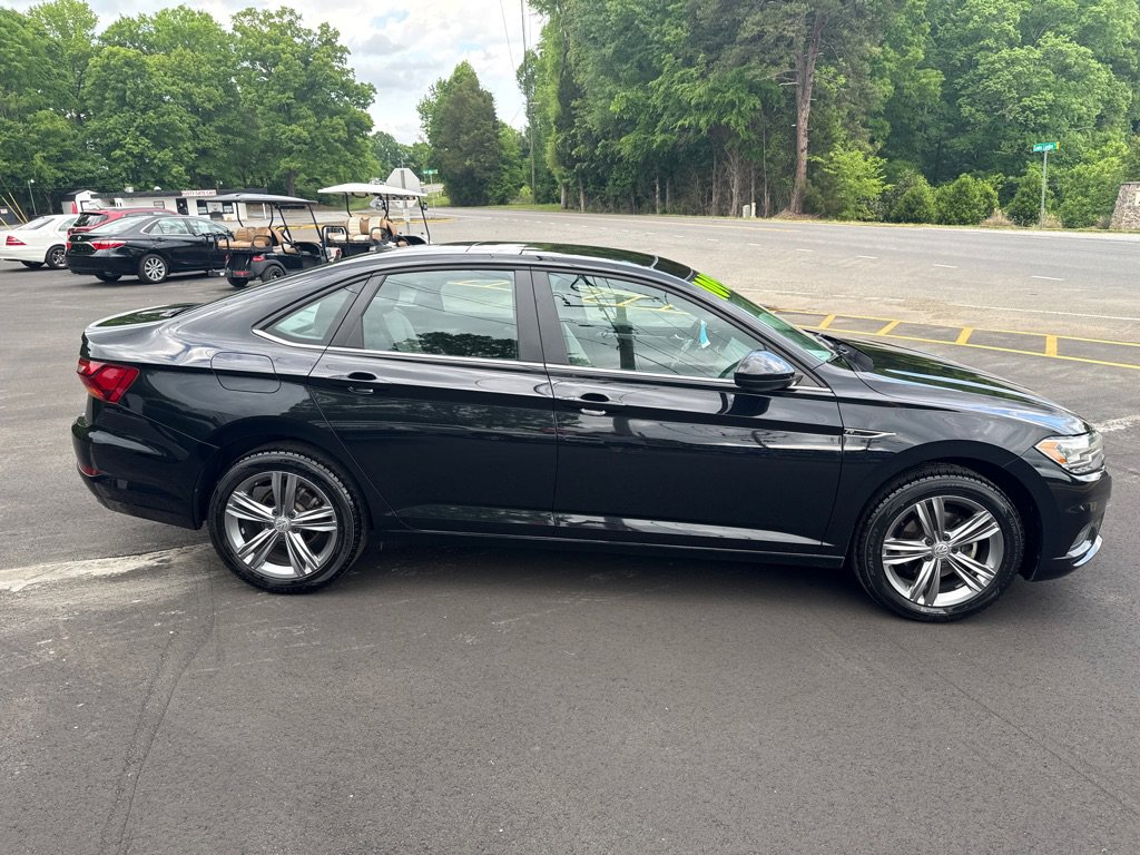 Used 2019 Volkswagen Jetta FWD image 5