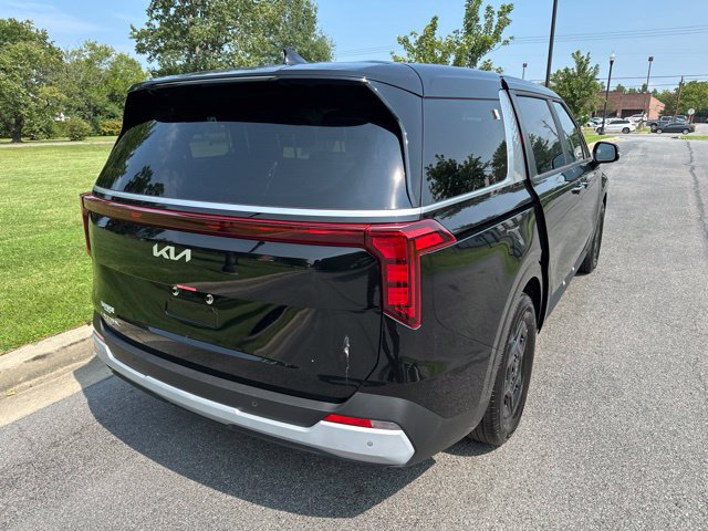 New 2026 Kia Carnival FWD image 20