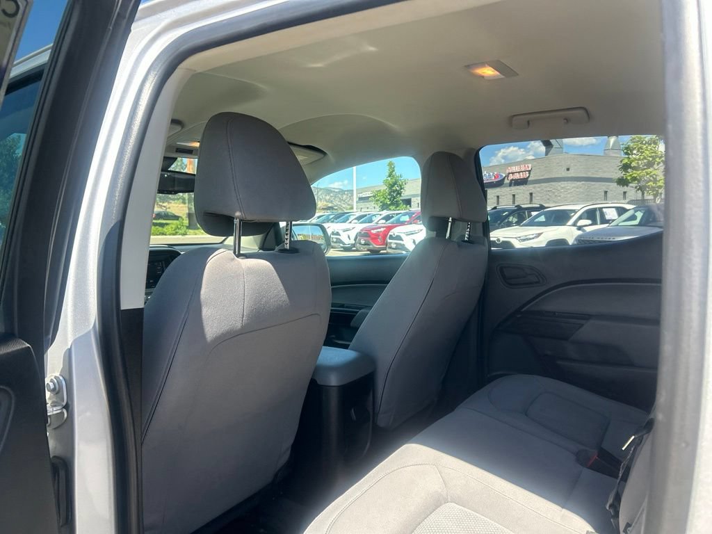 Used 2020 Chevrolet Colorado W/T w/ Custom Special Edition AWD/4WD image 17