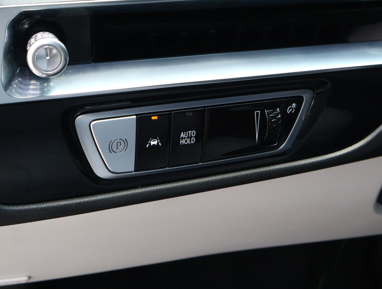 Used 2024 Cadillac Lyriq Luxury RWD image 29