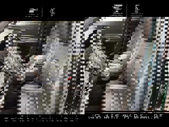 Used 2025 Cadillac XT4 Premium Luxury AWD/4WD image 25