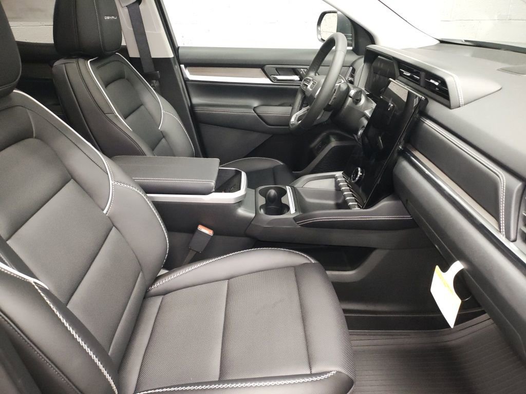 New 2026 GMC Terrain Denali image 7