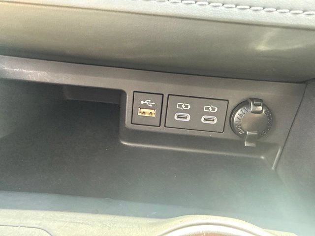 Used 2026 Toyota Highlander XLE AWD/4WD image 21