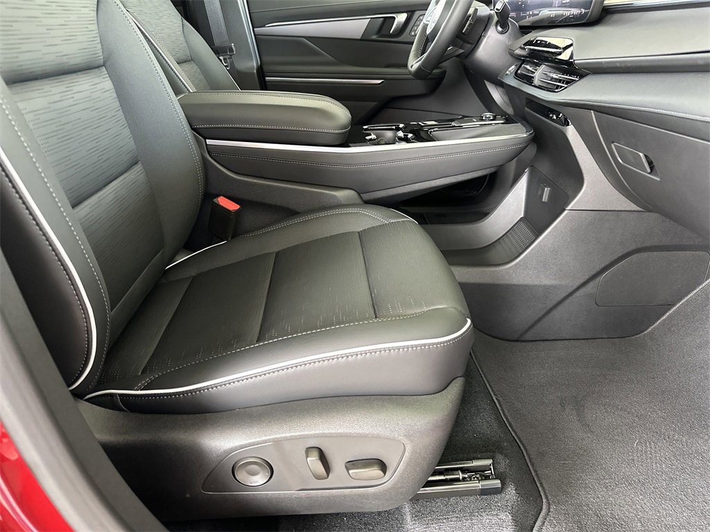 New 2025 Buick Enclave Sport Touring w/ Power Package image 41