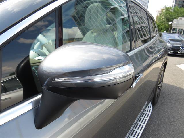 Used 2023 Mercedes-Benz EQS 450+ SUV image 19
