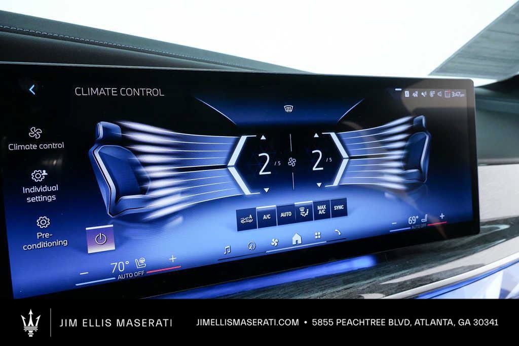 Used 2023 BMW 760i xDrive AWD/4WD image 16