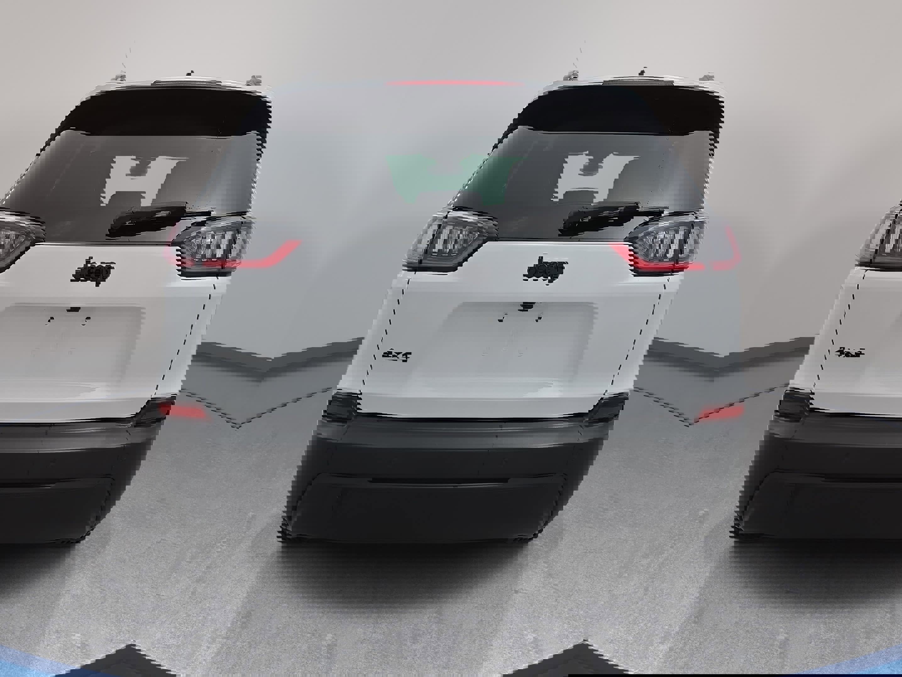 Used 2021 Jeep Cherokee Latitude Plus image 6