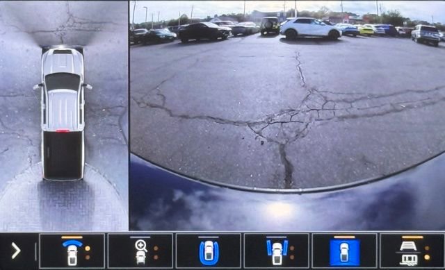 Used 2023 GMC Sierra 2500 AT4 w/ AT4 Preferred Package image 38