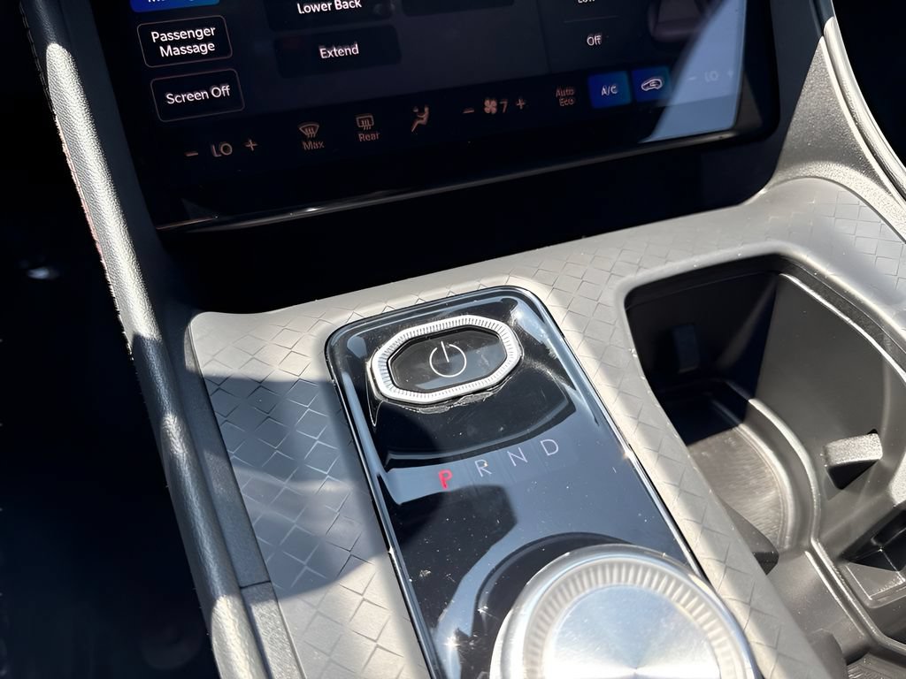 Used 2024 Jeep Wagoneer Launch Edition AWD/4WD image 23