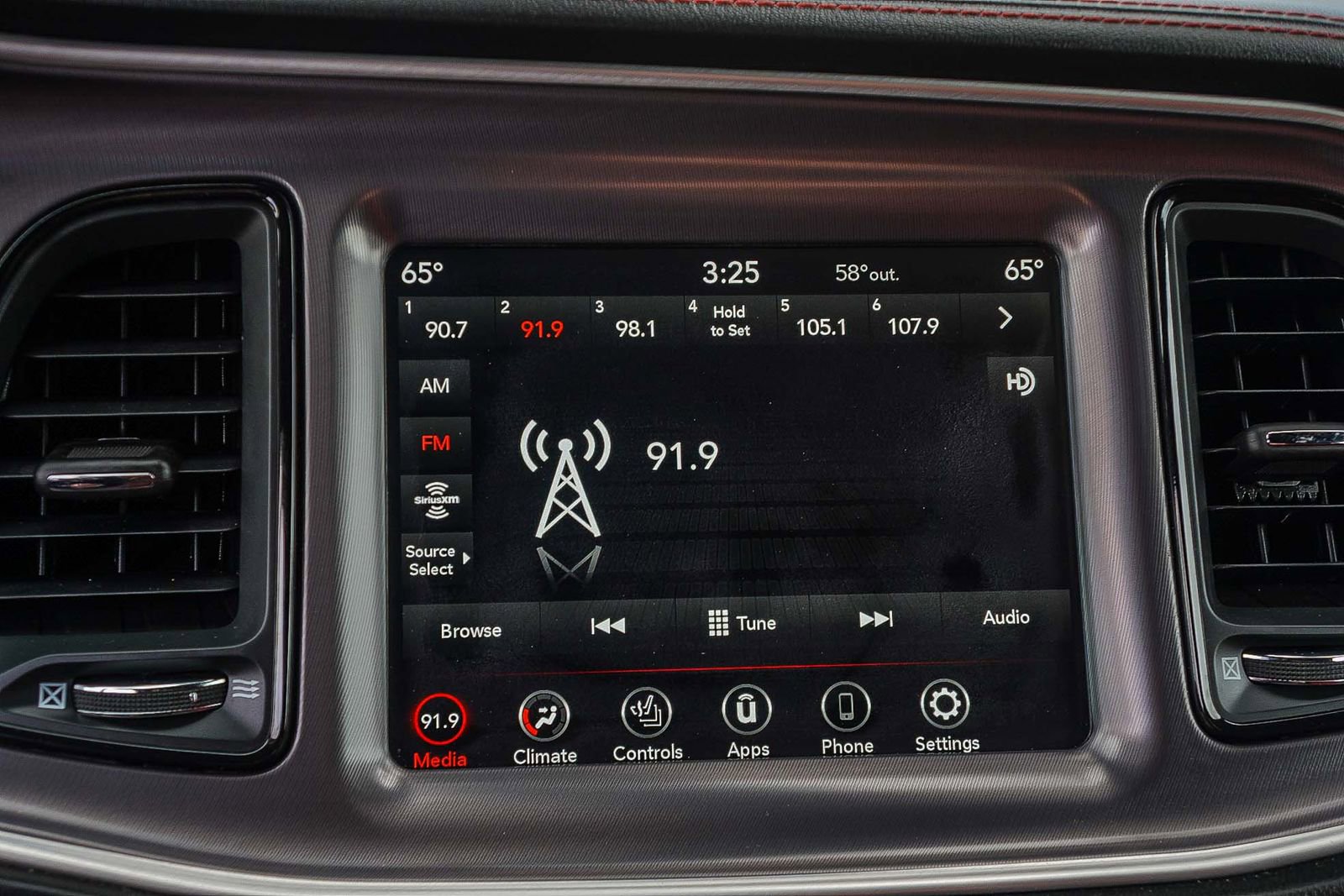 Used 2020 Dodge Challenger GT w/ Plus Package image 17