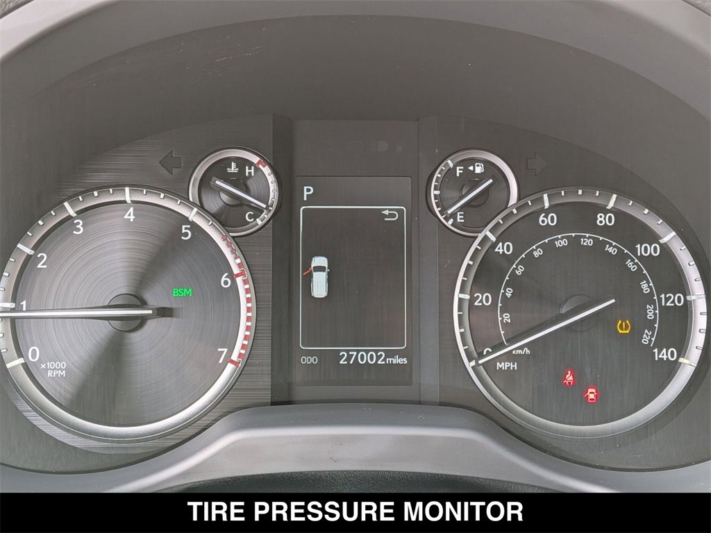 Used 2023 Lexus GX 460 Premium w/ Premium Package image 22