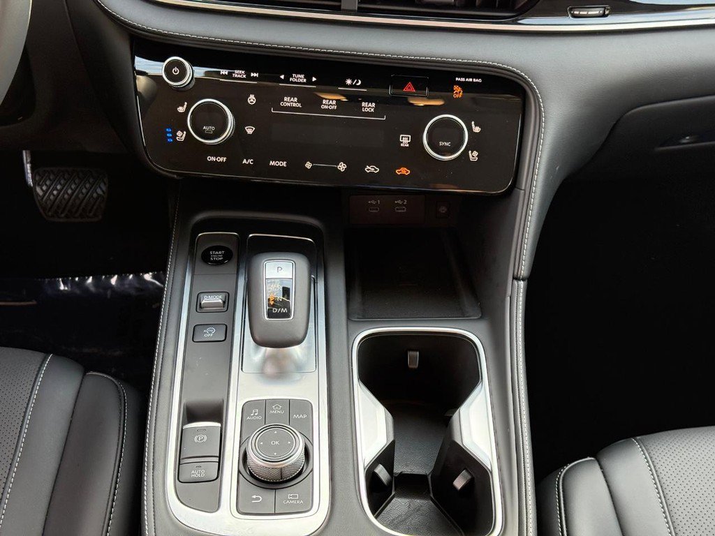 Used 2026 INFINITI QX60 Luxe w/ Cargo Package image 14