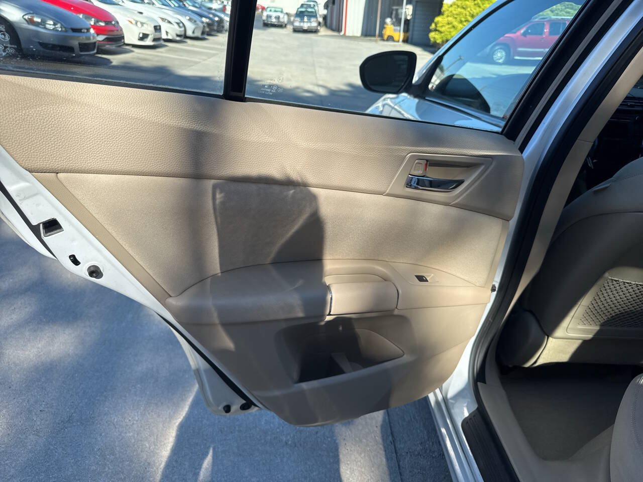 Used 2012 Suzuki Kizashi SE FWD image 14