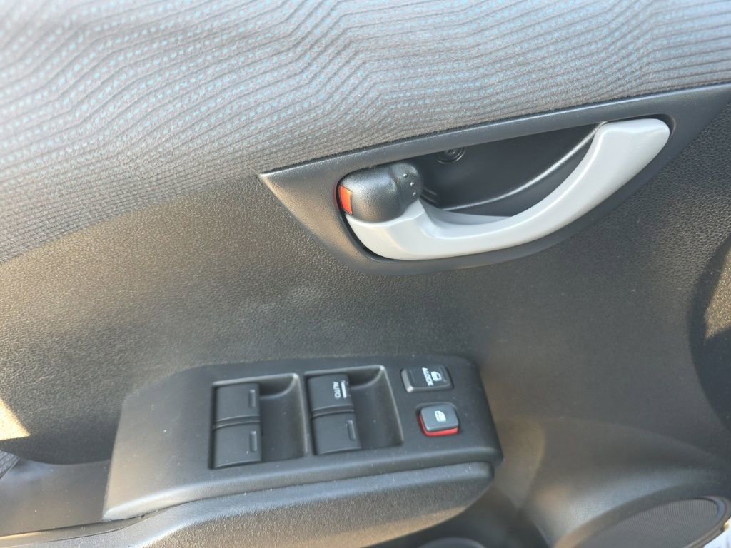 Used 2012 Honda Fit image 22