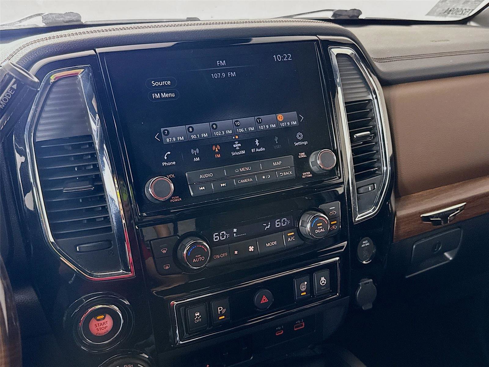 Used 2021 Nissan Titan Platinum Reserve w/ Moonroof Package AWD/4WD image 7