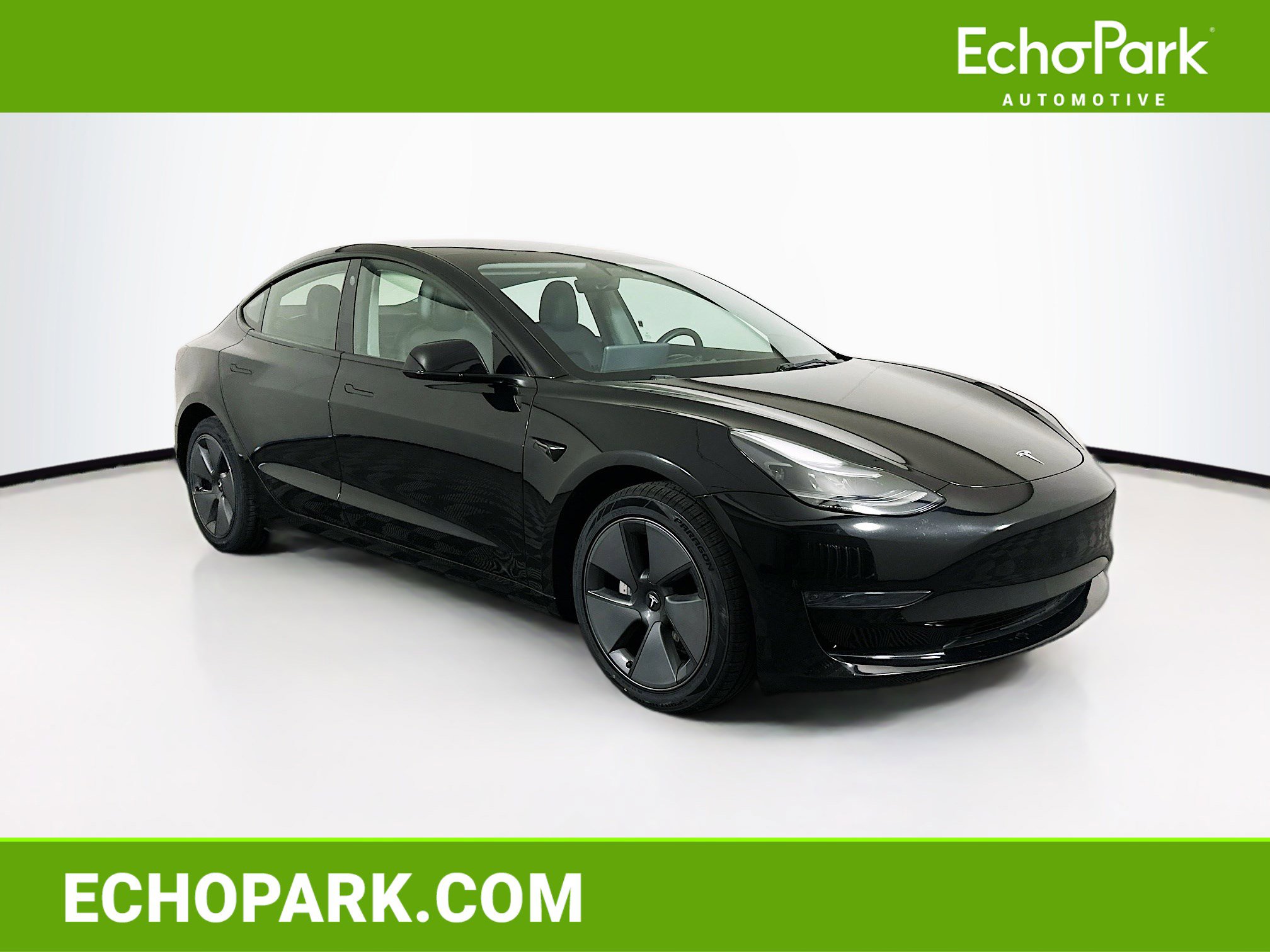 Used 2023 Tesla Model 3 Standard Range image 1