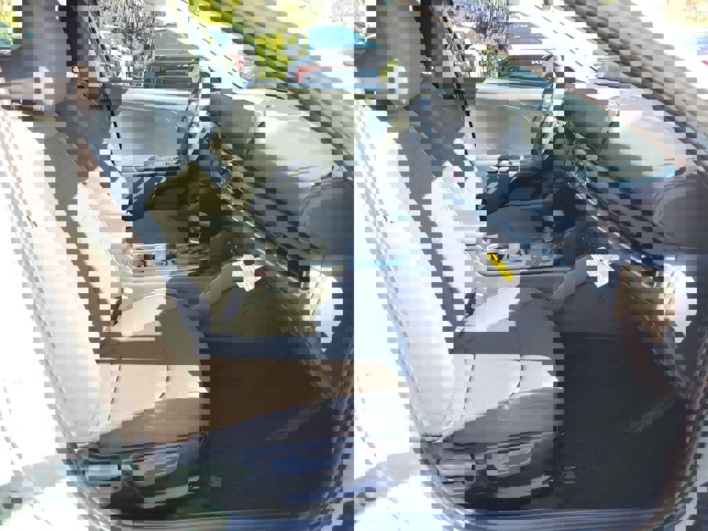 New 2026 Kia K4 LXS image 7