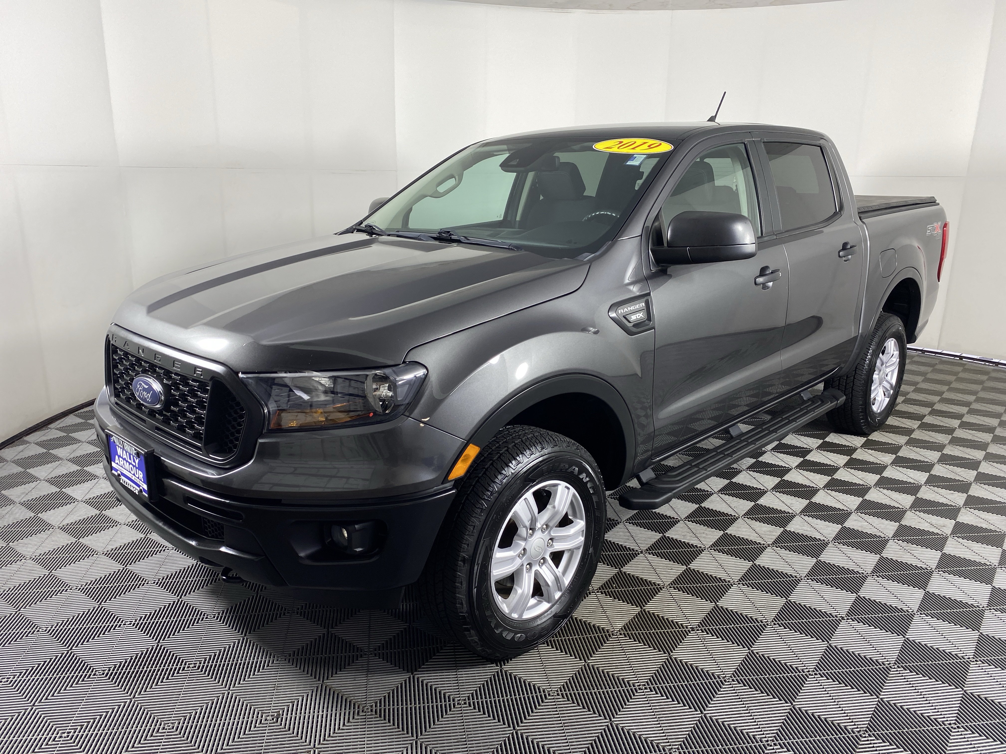 Used 2019 Ford Ranger XL w/ Equipment Group 101A Mid AWD/4WD image 9