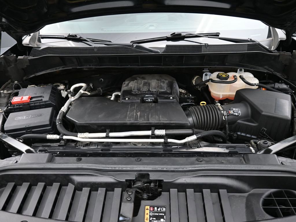 Used 2022 Chevrolet Silverado 1500 W/T w/ WT Convenience Package AWD/4WD image 14