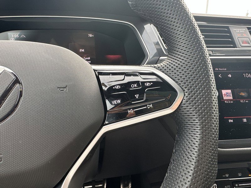 Used 2024 Volkswagen Tiguan SE R-Line w/ MDO Package, Two-Row image 26