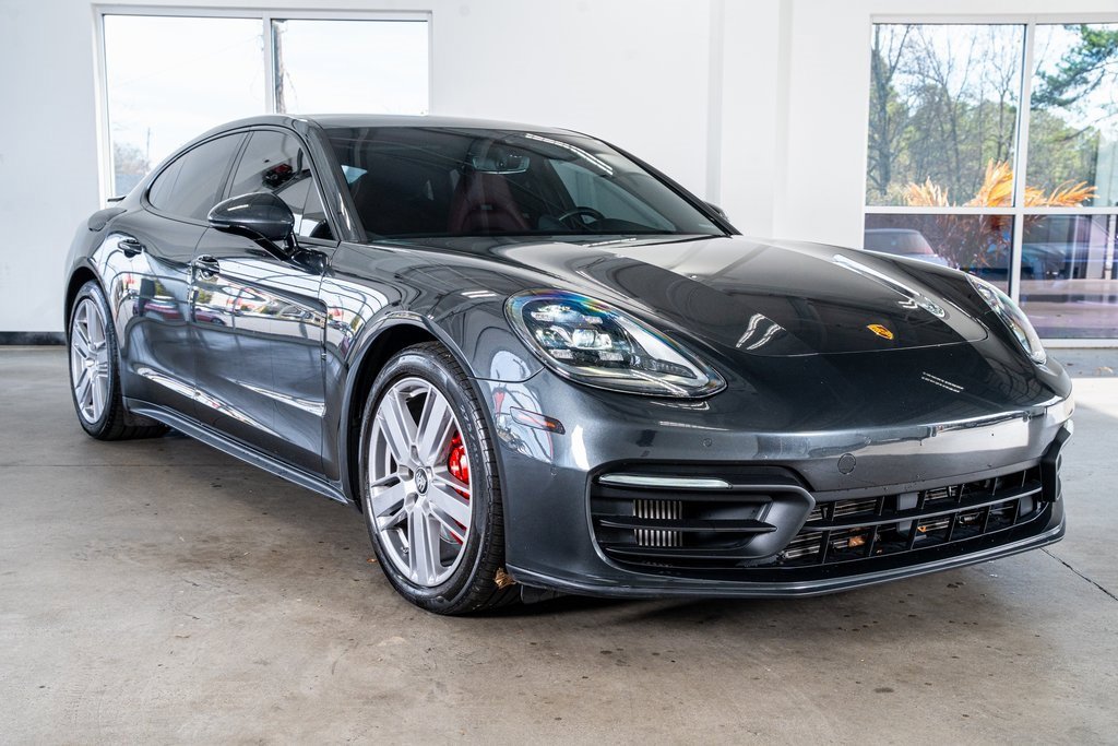Used 2021 Porsche Panamera 4 image 4