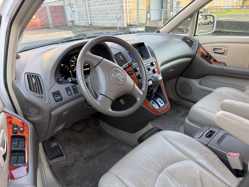 Used 2002 Lexus RX 300 image 12