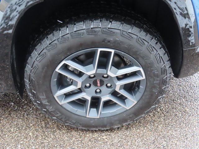 New 2026 GMC Terrain AT4 w/ Convenience Package III image 16