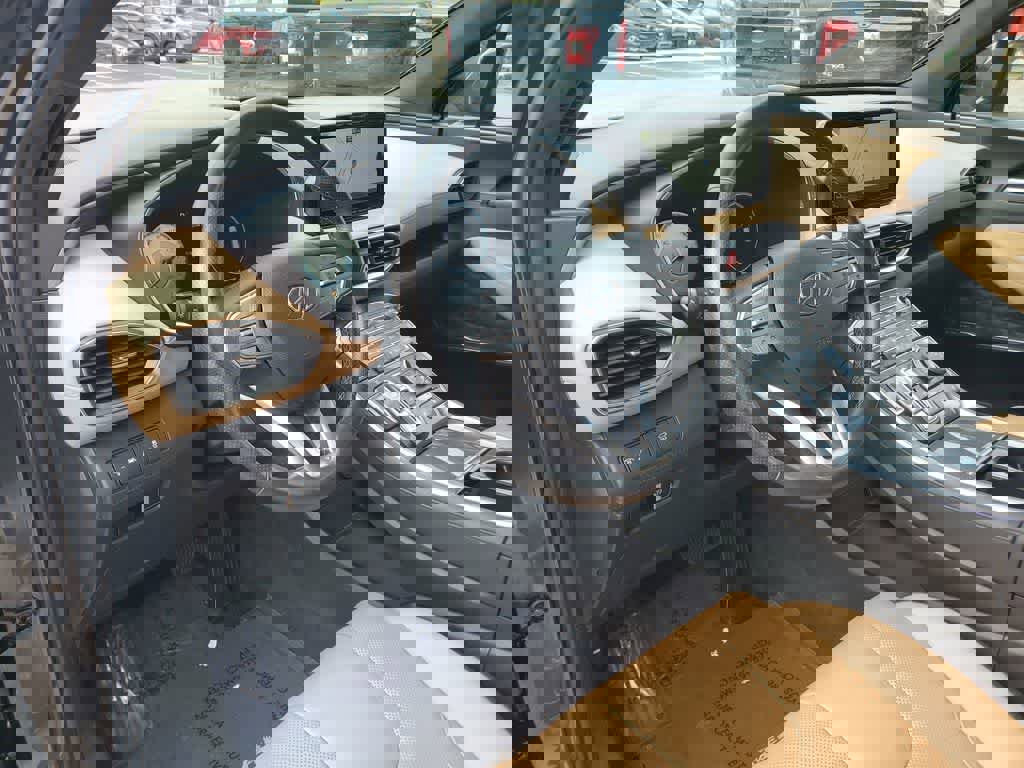 Used 2023 Hyundai Santa Fe Calligraphy image 23