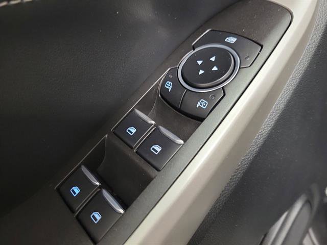 Used 2023 Ford Explorer XLT w/ Equipment Group 202A image 18