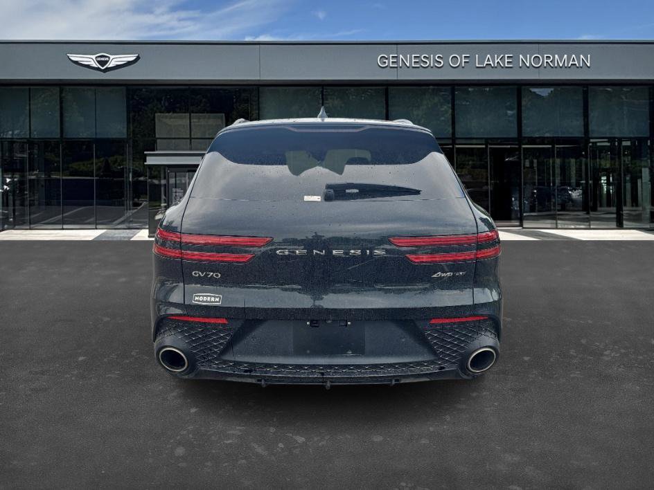 Used 2025 Genesis GV70 3.5T Sport w/ Sport Advanced Package image 8