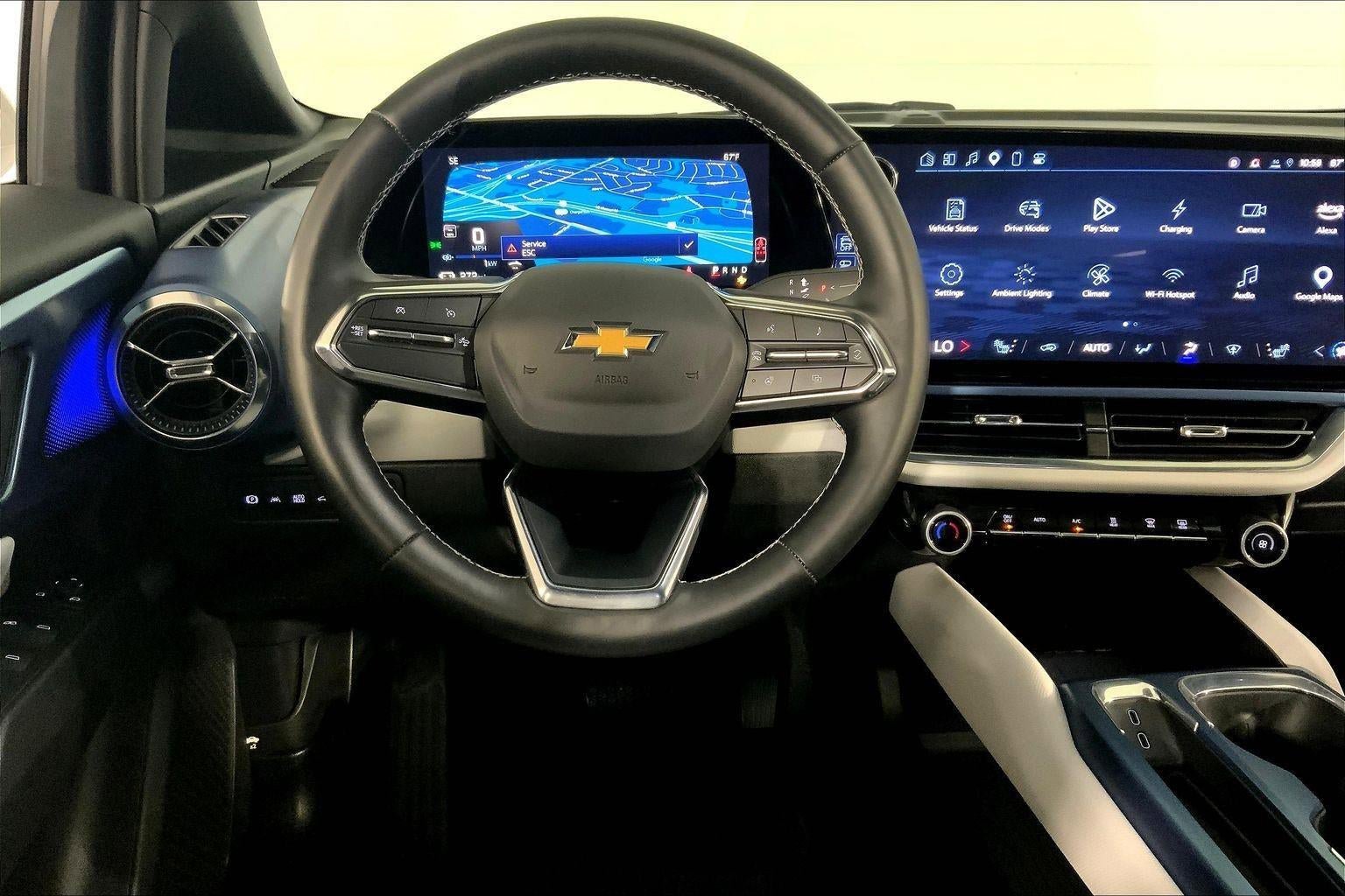 Used 2025 Chevrolet Equinox EV LT FWD image 5