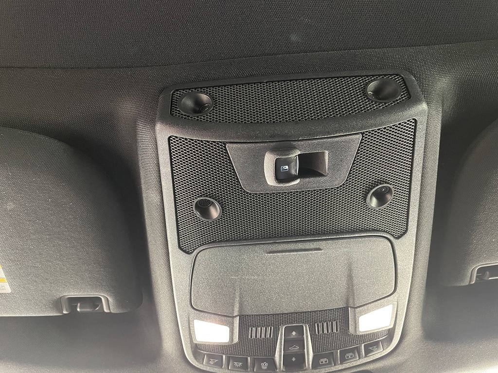Used 2020 Ford F150 Lariat image 33