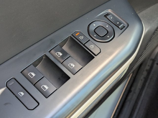 Certified 2025 Kia K4 EX w/ GT-Line Sunroof Package FWD image 21