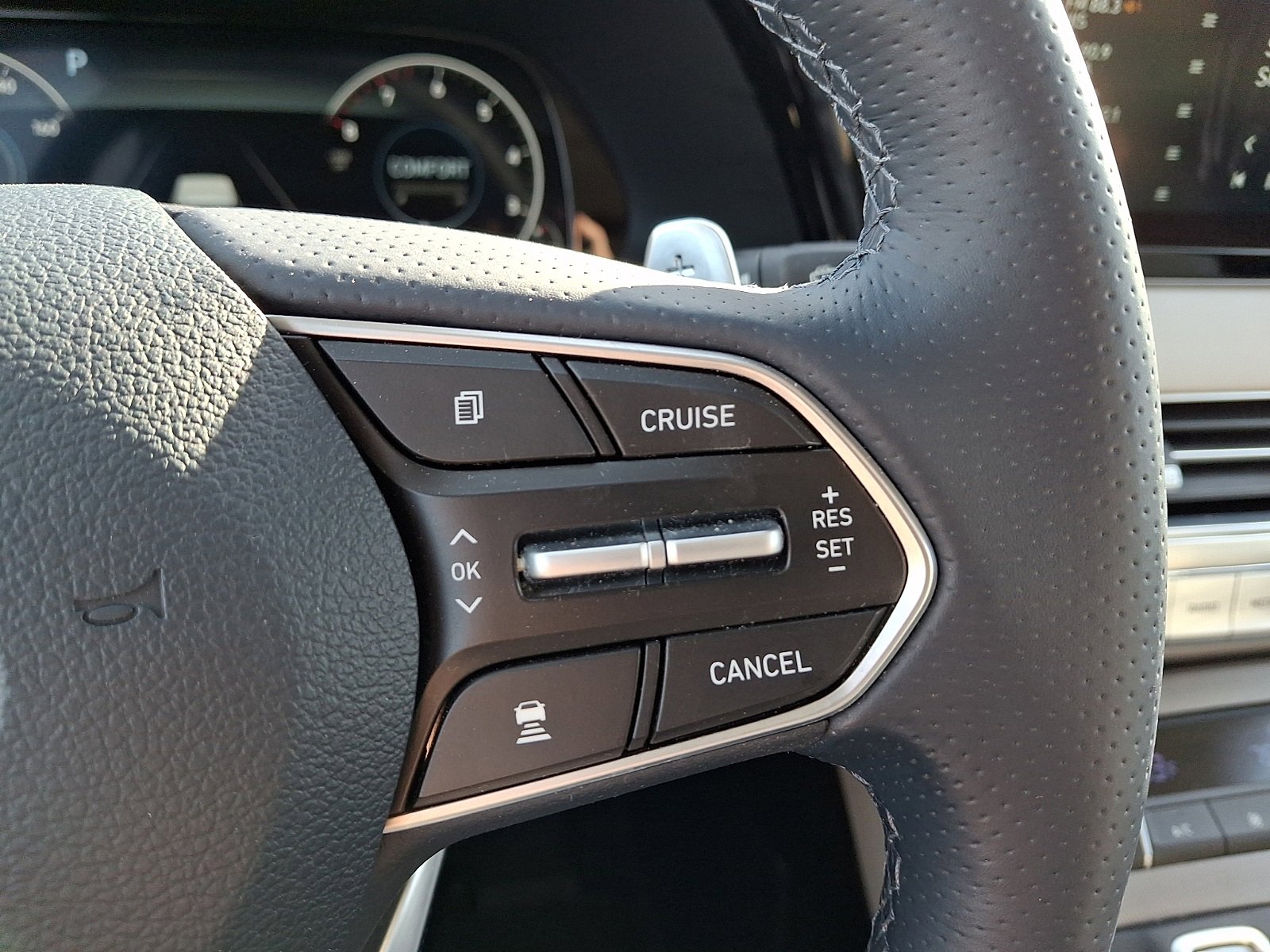 Used 2022 Hyundai Palisade Calligraphy image 25