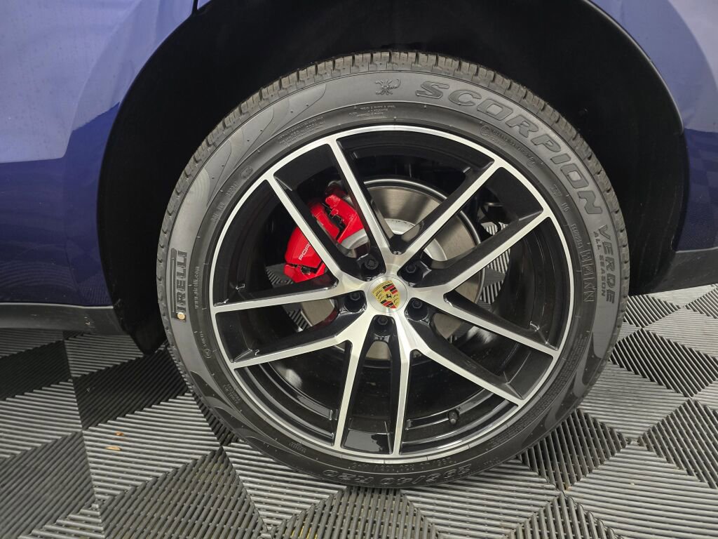 New 2026 Porsche Macan S image 22