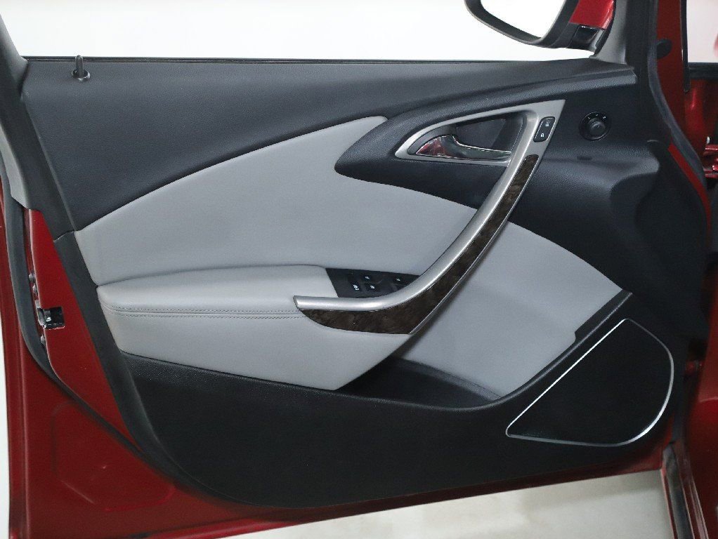 Used 2012 Buick Verano Convenience image 19