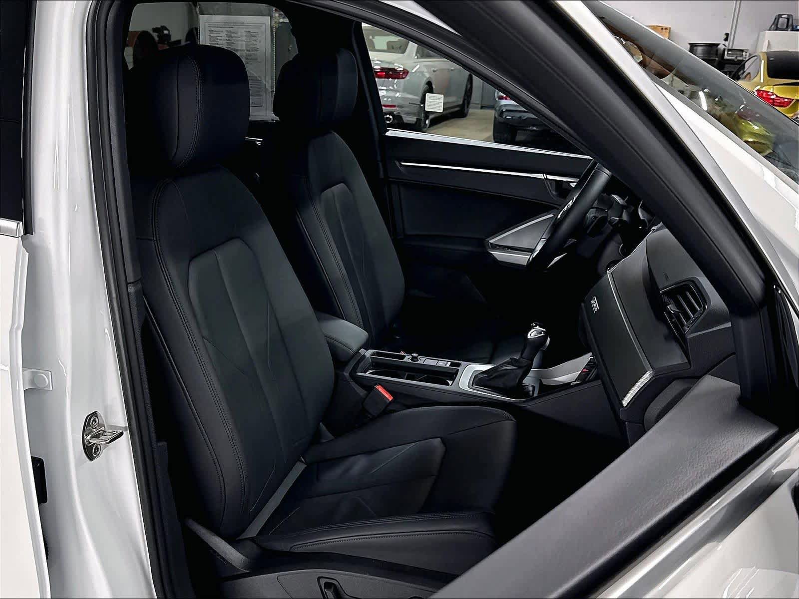 Used 2025 Audi Q3 2.0T Premium AWD/4WD image 10