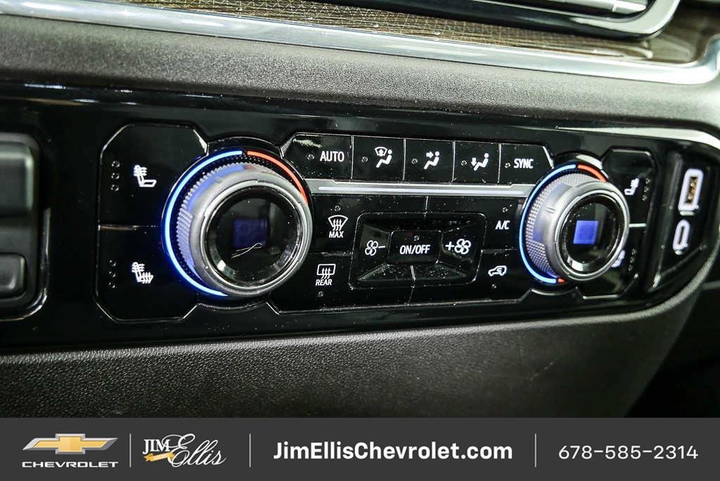Certified 2025 Chevrolet Silverado 1500 LT AWD/4WD image 19