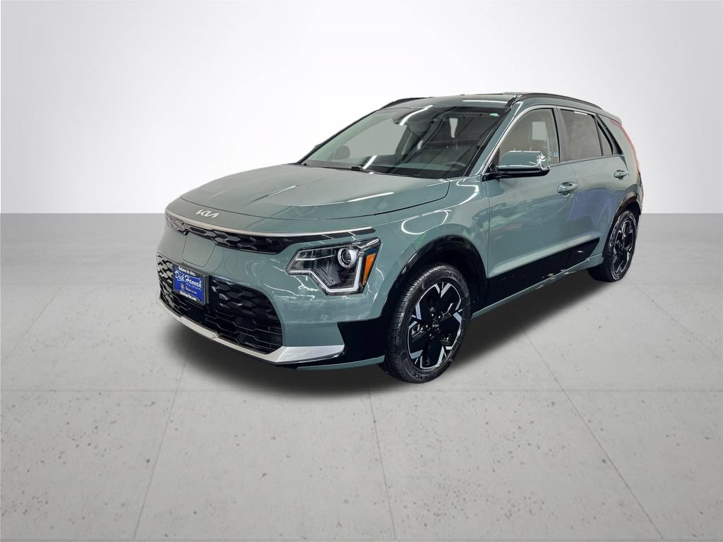 Used 2023 Kia Niro Wind w/ Wind Preserve Package FWD image 2