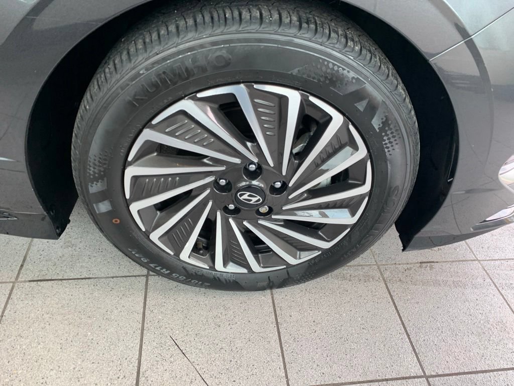 Certified 2024 Hyundai Sonata SEL FWD image 23
