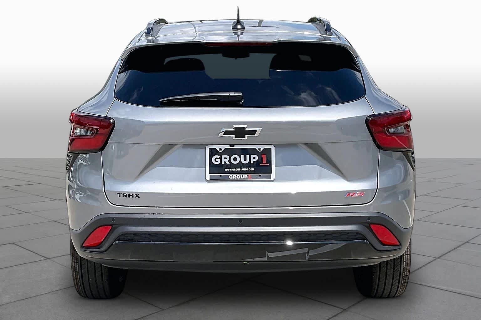 New 2026 Chevrolet Trax RS w/ Driver Confidence Package FWD image 5