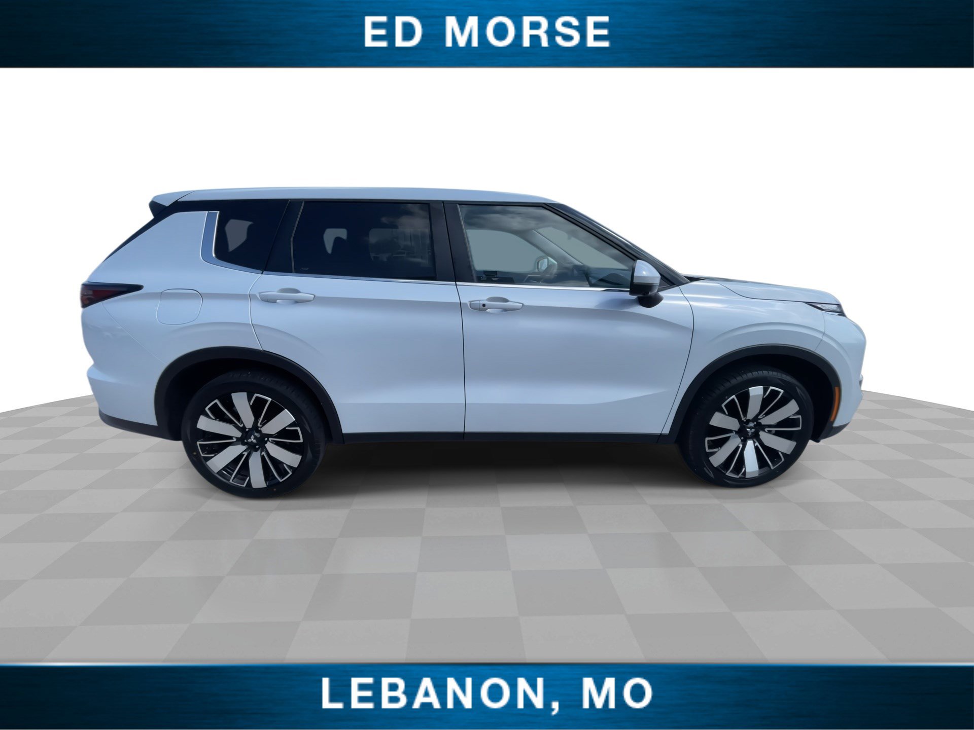Used 2025 Mitsubishi Outlander SE FWD image 9