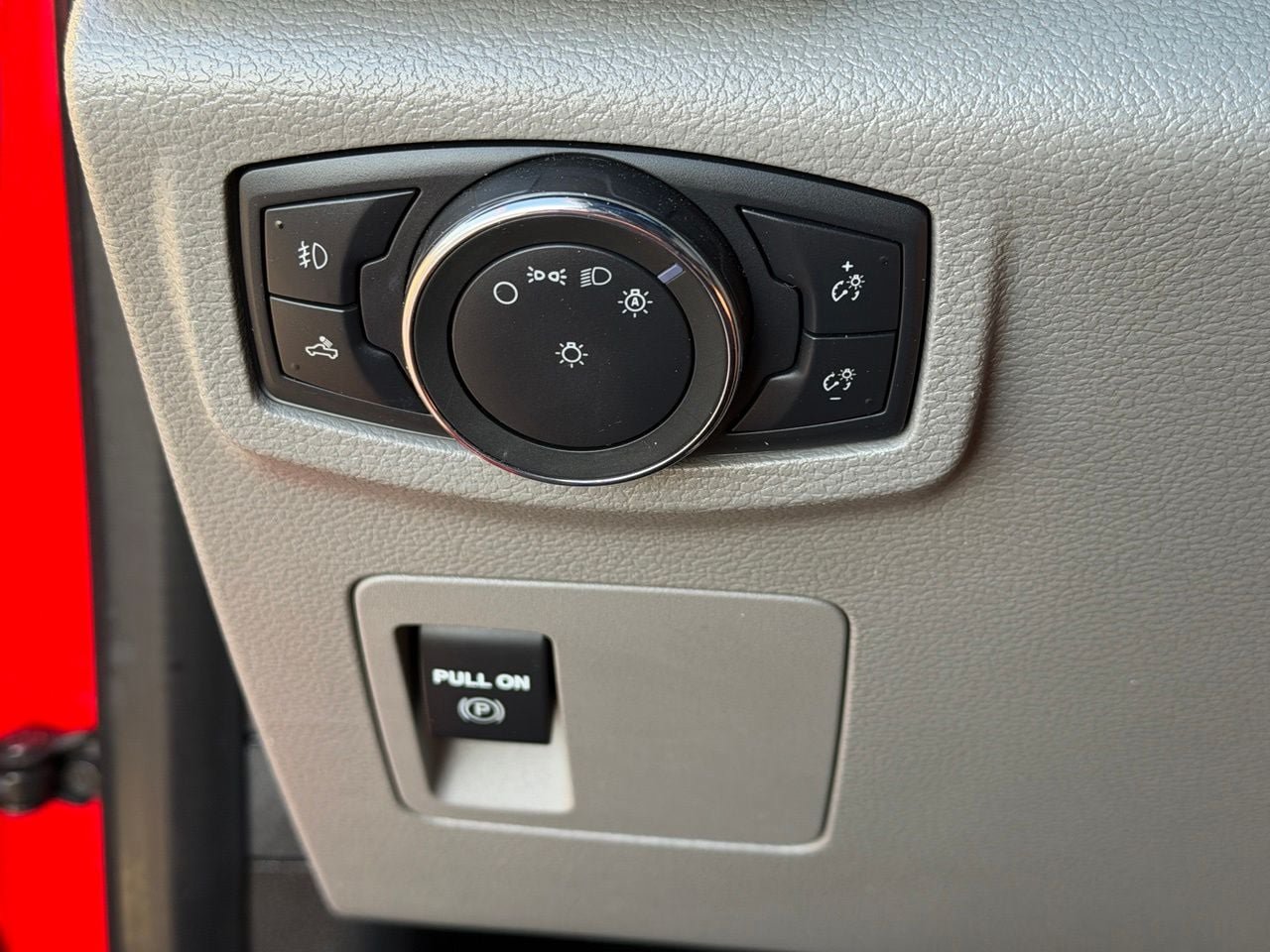 Used 2019 Ford F150 XL w/ Equipment Group 101A Mid RWD image 22